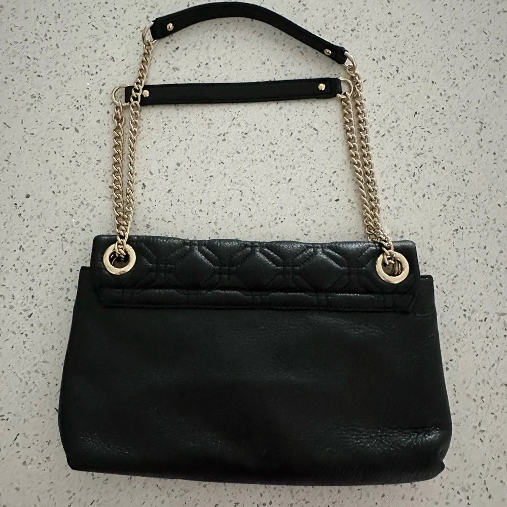 Kate Spade Black NWOT Quilted Leather Bag with Gold Turnlock and Pink